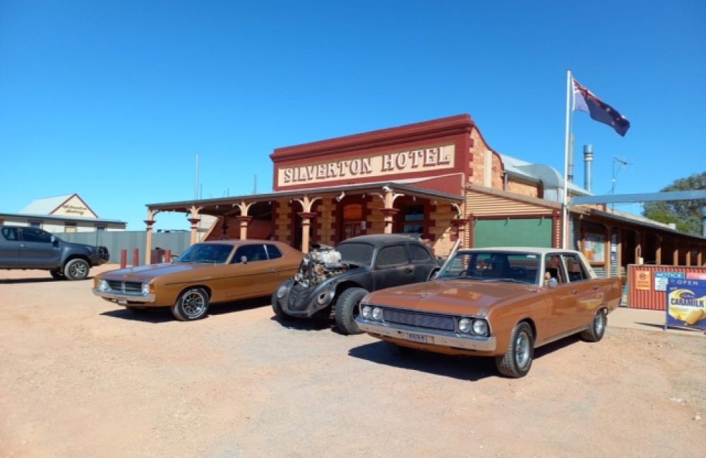 Silverton Hotel 