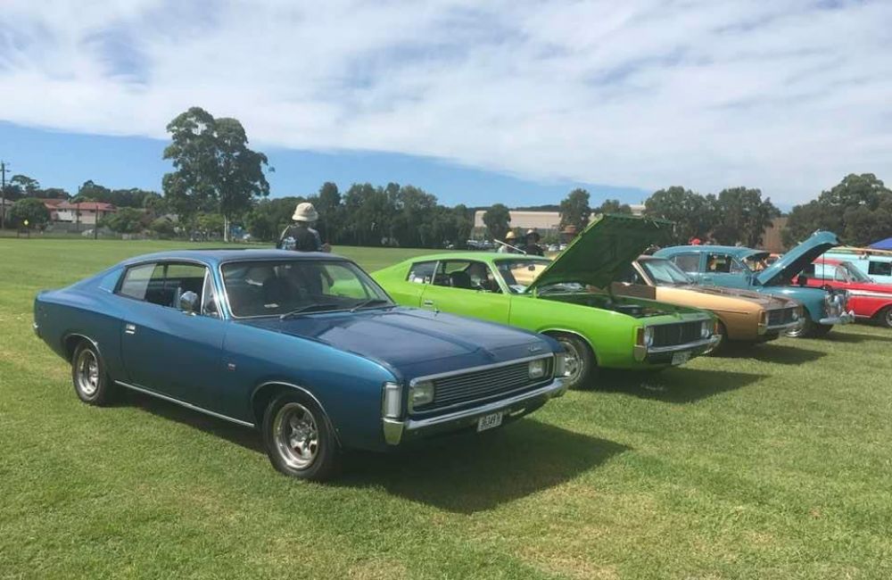 Mitch Nairn's 1971 Valiant VH Charger